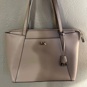 MICHAEL Michael Kors Maddie Medium Tote.